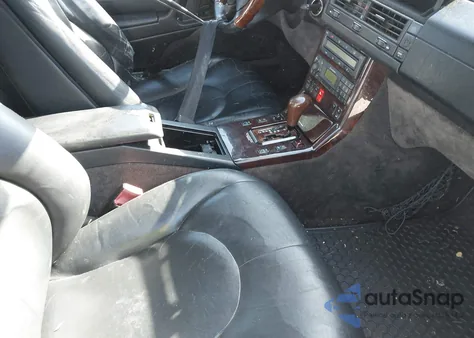 2000 Mercedes-Benz Sl 500 z USA, uszkodzony, nr VIN WDBFA68F6YF194298